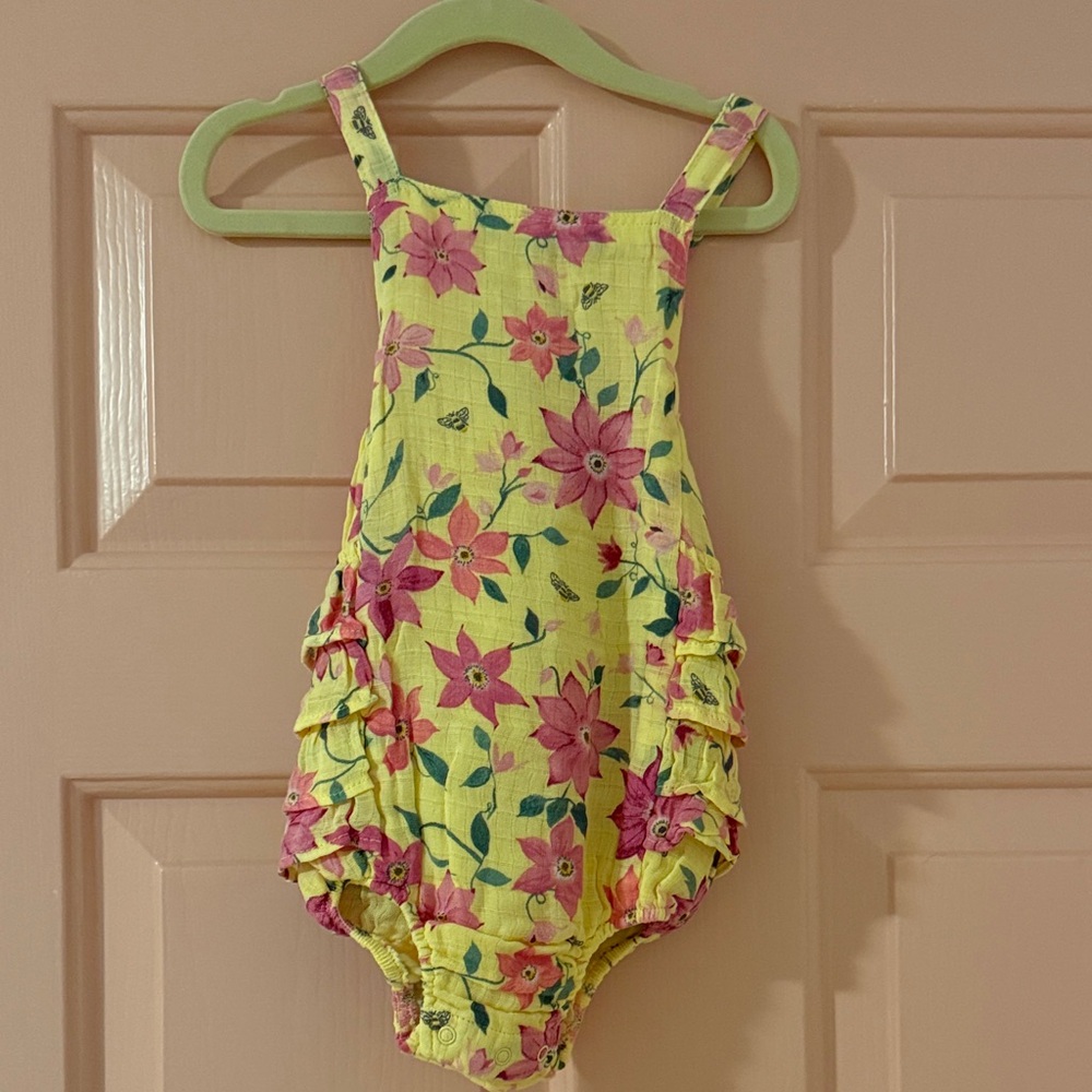 NWT angel dear  Ruffle Baby Romper